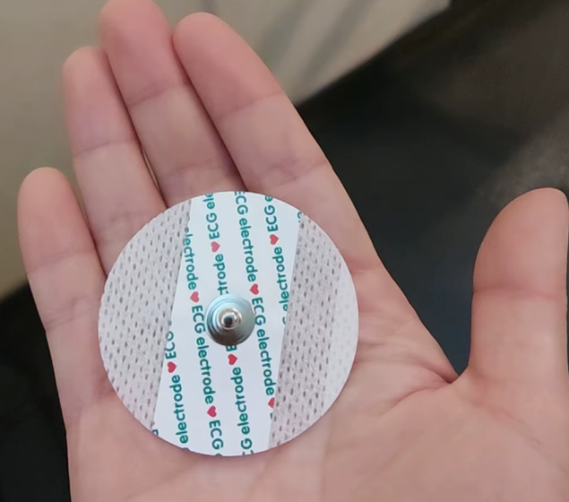 Medical Disposable ECG EKG Electrode Patch Non-Woven Buttons ECG Electrodes Pads Electrocardiogram Accessories – KSH 50 at HIMASTORES Mombasa – best electronics in Kenya